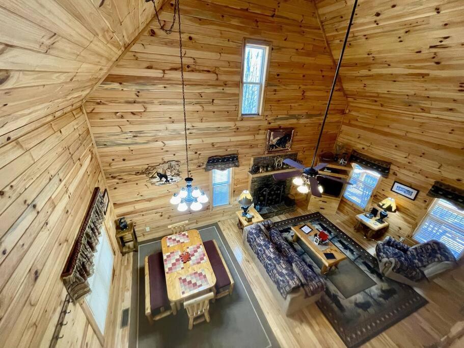 2 Bed Cabin Hot Tub Close To Helen #16 Luaran gambar