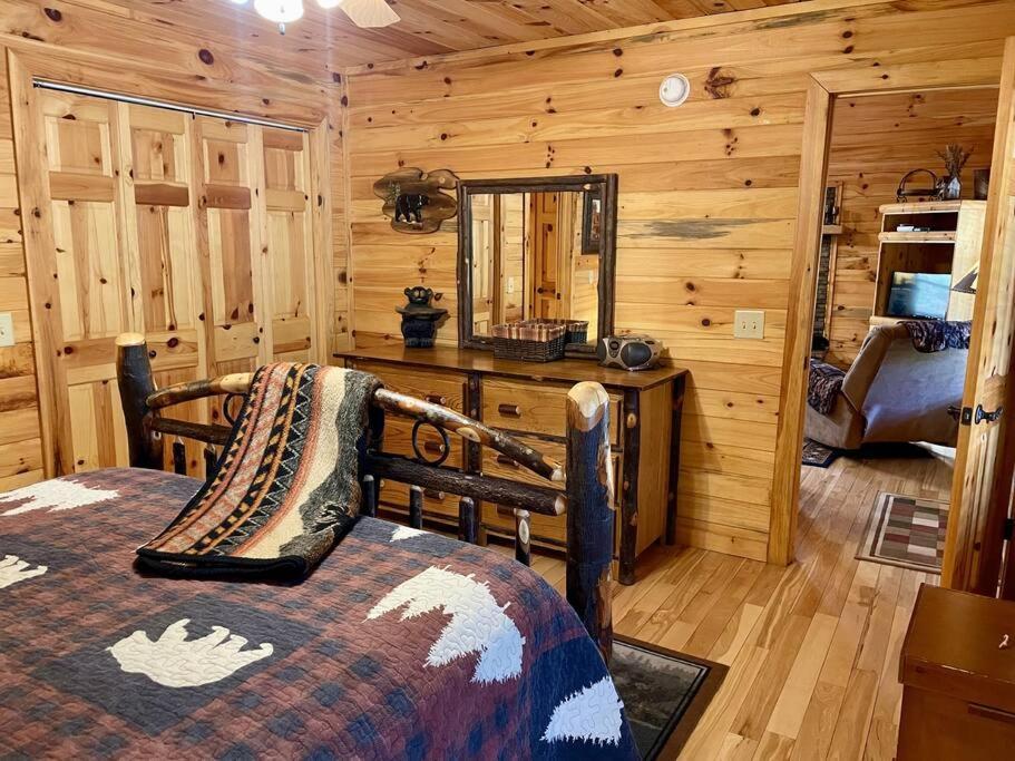 2 Bed Cabin Hot Tub Close To Helen #16 Luaran gambar